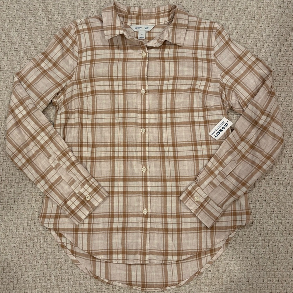 Old Navy Women's Beige and Brown Plaid Button Down Flannel Shirt